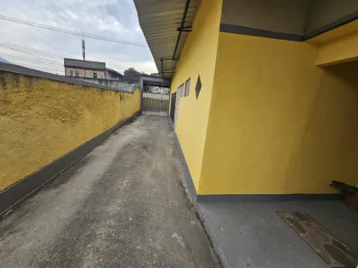 Casa com 2 Quartos à venda, 80m² no Comendador Soares, Nova Iguaçu