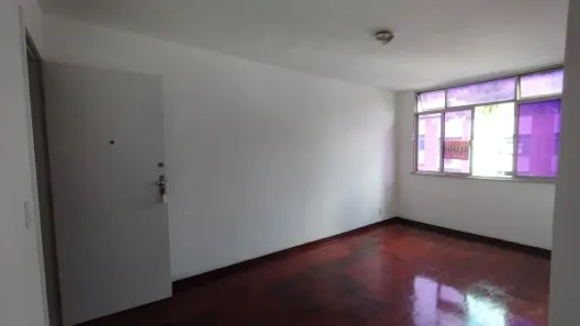 Apartamento com 3 Quartos para alugar, 70m² no Centro, São Gonçalo