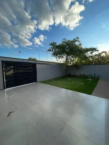 Casa com 3 Quartos à venda, 124m² no Garavelo Sul, Hidrolândia