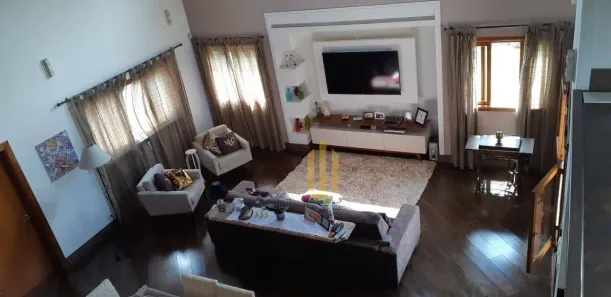 Casa de Condomínio com 3 Quartos para venda ou aluguel, 280m² no Santa Inês, Mairiporã