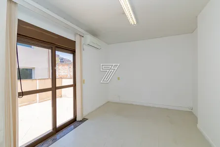 Prédio Inteiro com 18 Quartos à venda, 514m² no São Francisco, Curitiba