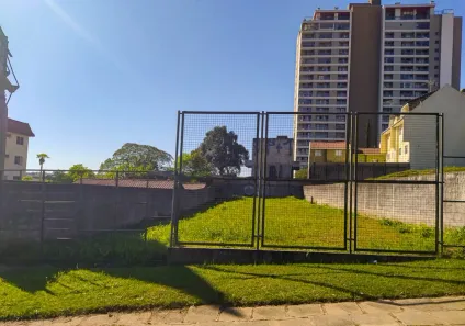 Terreno / Lote / Condomínio para alugar, 514m² no Campina do Siqueira, Curitiba