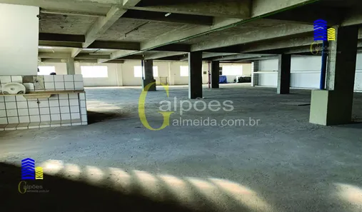 Galpão / Depósito / Armazém para alugar, 600m² no Jardim Flórida, Barueri