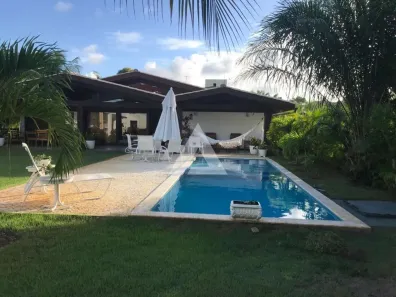 Casa de Condomínio com 5 Quartos à venda, 390m² no Arembepe (Abrantes), Camaçari