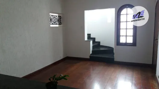 Casa Comercial com 8 Quartos para alugar, 275m² no Santa Paula, São Caetano do Sul