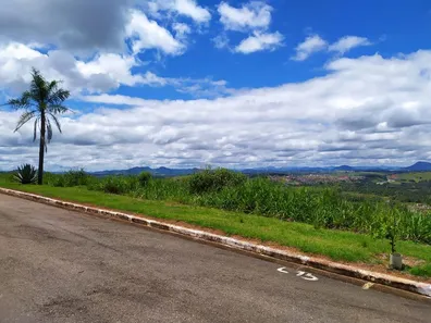 Terreno / Lote / Condomínio à venda, 1400m² no Village Ângelo Guersoni, Pouso Alegre