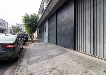 Galpão / Depósito / Armazém à venda, 650m² no Parque Residencial Califórnia, Itaquaquecetuba