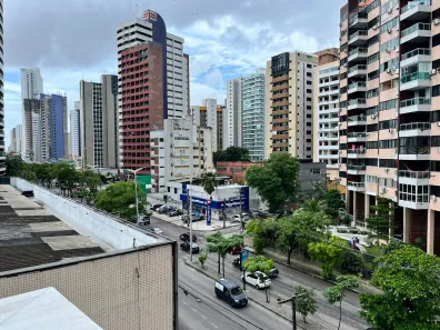 Flat com 2 Quartos para alugar, 67m² no Meireles, Fortaleza