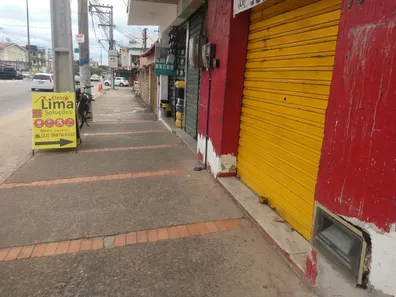 Loja / Salão / Ponto Comercial à venda, 400m² no Parque Califórnia, Campos dos Goytacazes