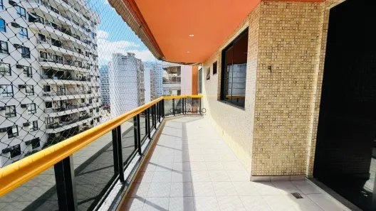 Apartamento com 4 Quartos para alugar, 190m² no Icaraí, Niterói