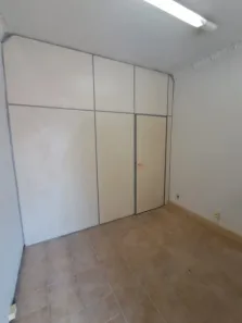 Conjunto Comercial / Sala para alugar, 30m² no Vila Meriti, Duque de Caxias