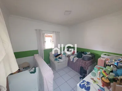 Casa com 2 Quartos à venda, 120m² no Califórnia, Londrina
