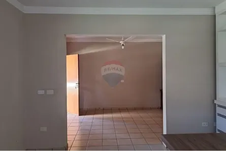 Fazenda / Sítio / Chácara com 3 Quartos para alugar, 325m² no Recanto Jatobá, Americana