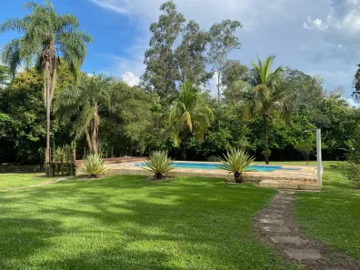 Fazenda / Sítio / Chácara com 4 Quartos para alugar, 5000m² no Floresta Escura, São Pedro