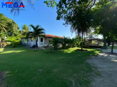 Fazenda / Sítio / Chácara com 6 Quartos para alugar, 300m² no Centro, Pindoretama