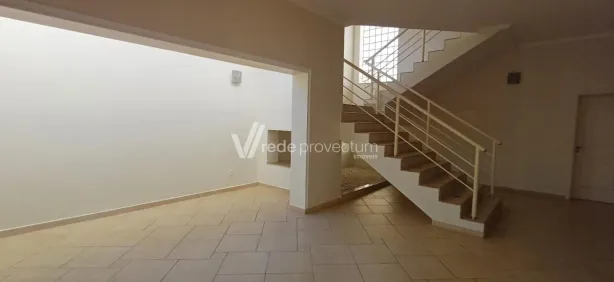 Sobrado com 3 Quartos à venda, 457m² no Vila José Kalil Aun, Cosmópolis