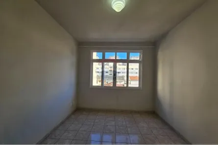 Apartamento com 2 Quartos para alugar, 70m² no Centro, Nova Friburgo
