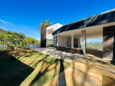 Casa de Condomínio com 3 Quartos à venda, 400m² no , Confins