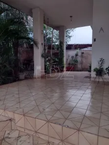 Conjunto Comercial / Sala com 3 Quartos à venda, 248m² no Centro, Araraquara