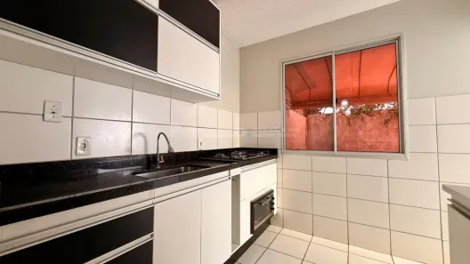 Casa de Condomínio com 3 Quartos para alugar, 68m² no Jardins Mangueiral, Brasília