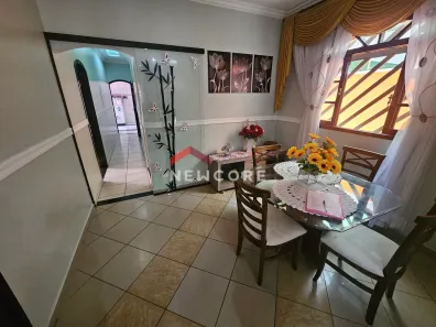 Sobrado com 4 Quartos à venda, 271m² no Jardim Casqueiro, Cubatão