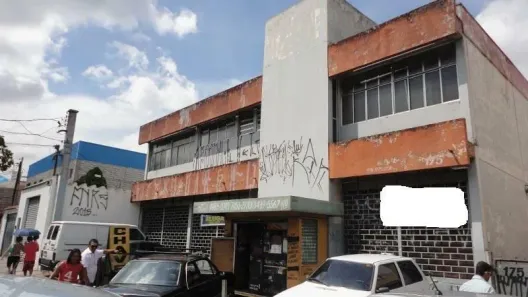 Galpão / Depósito / Armazém à venda, 652m² no Vila Sacadura Cabral, Santo André