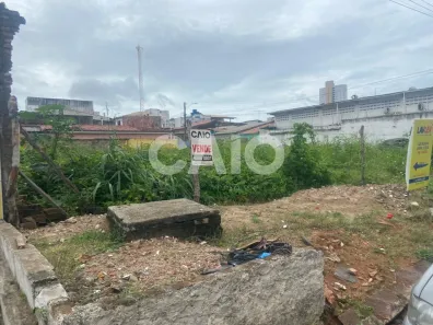 Terreno / Lote / Condomínio à venda, 607m² no Dix-Sept Rosado, Natal