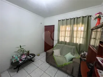 Fazenda / Sítio / Chácara com 3 Quartos à venda, 294m² no Estância Lago Azul (Ártemis), Piracicaba