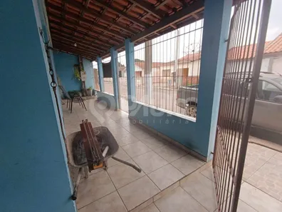 Casa com 2 Quartos à venda, 122m² no Laras, Laranjal Paulista