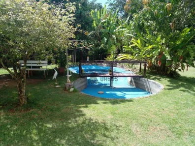 Fazenda / Sítio / Chácara com 3 Quartos à venda, 16000m² no Santa Luzia Rural, Taubaté