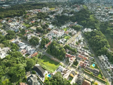 Terreno / Lote / Condomínio à venda, 600m² no Santa Felicidade, Curitiba