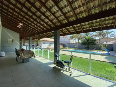 Fazenda / Sítio / Chácara com 4 Quartos para alugar, 960m² no Chácara Lucília, Americana