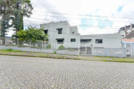 Terreno / Lote Comercial à venda, 695m² no Centro, Curitiba
