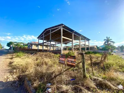 Galpão / Depósito / Armazém para venda ou aluguel, 320m² no Juscelino Kubitschek, Santa Maria