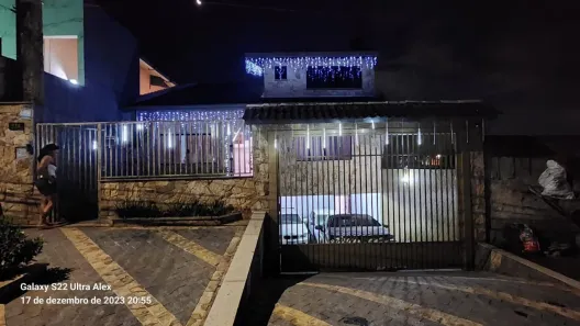 Sobrado com 5 Quartos para alugar, 279m² no Roncon, Ribeirão Pires