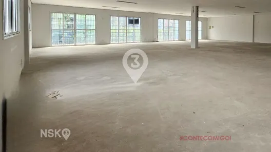 Conjunto Comercial / Sala para alugar, 375m² no Paraíso (Polvilho), Cajamar