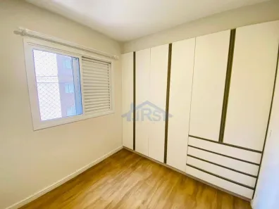 Apartamento com 2 Quartos para alugar, 60m² no Jardim Tupanci, Barueri