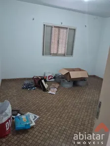 Casa Comercial com 2 Quartos para alugar, 190m² no Jardim Santa Cruz, Taboão da Serra