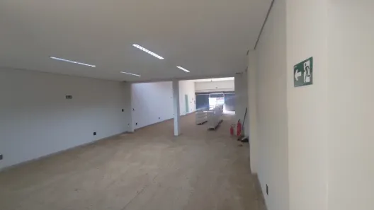 Loja / Salão / Ponto Comercial para alugar, 324m² no Jardim Belvedere, Araras