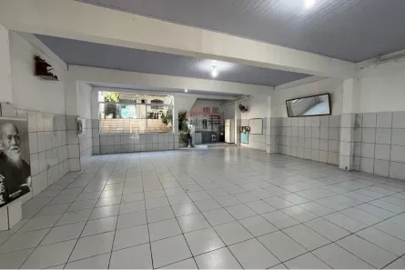 Casa Comercial com 3 Quartos para alugar, 196m² no Parque Monte Líbano, Mogi das Cruzes