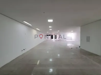 Loja / Salão / Ponto Comercial para alugar, 300m² no Centro, Marília