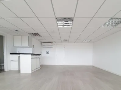 Conjunto Comercial / Sala para venda ou aluguel, 47m² no Rebouças, Curitiba