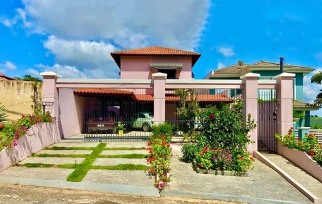 Sobrado com 3 Quartos à venda, 350m² no Perímetro Urbano, Sarapuí