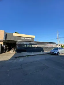 Loja / Salão / Ponto Comercial com 3 Quartos à venda, 180m² no Parque Turf Club, Campos dos Goytacazes