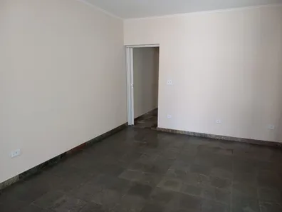 Sobrado com 3 Quartos à venda, 178m² no Vila José Kalil Aun, Cosmópolis