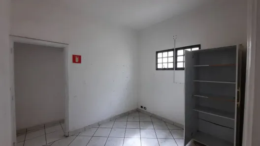 Conjunto Comercial / Sala à venda, 300m² no Vila Pavan, Americana