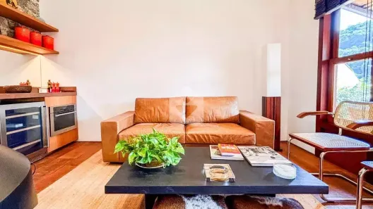 Flat com 1 Quarto à venda, 44m² no Araras, Petrópolis
