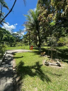 Fazenda / Sítio / Chácara com 5 Quartos à venda, 1000m² no Centro, Cachoeiras de Macacu