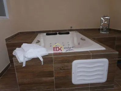 Hotel / Motel / Pousada com 13 Quartos à venda, 1155m² no Guaiúba, Guarujá