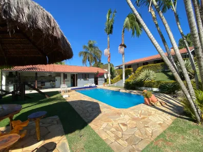 Fazenda / Sítio / Chácara com 4 Quartos à venda, 175m² no Campo Verde, Ibiúna